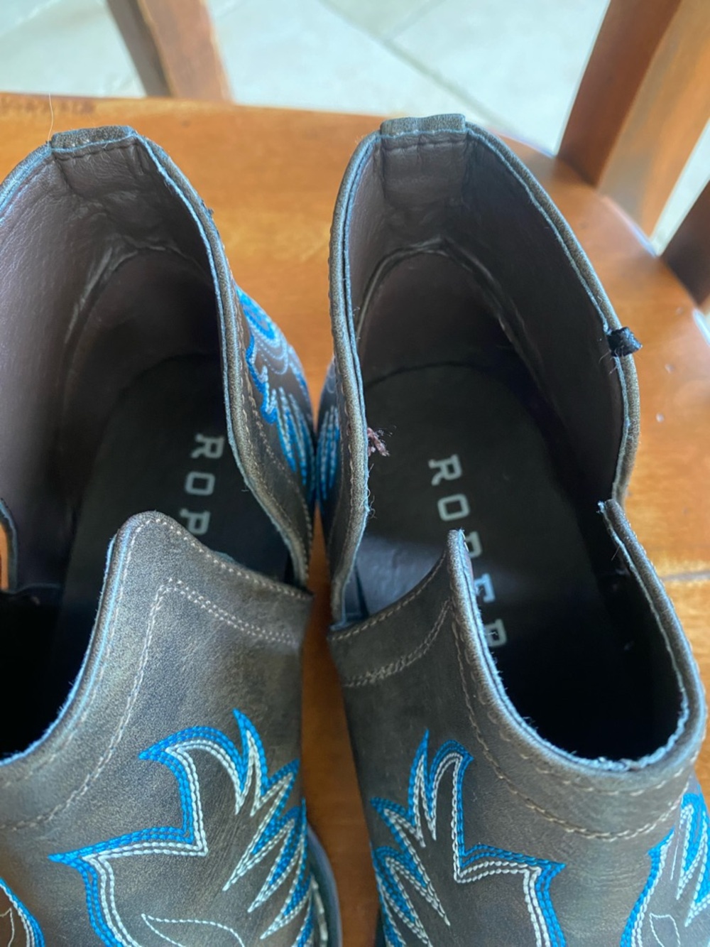 Roper Brown Leather Western Slip-On Boots with Blue Embroidery - Picture 8 of 9